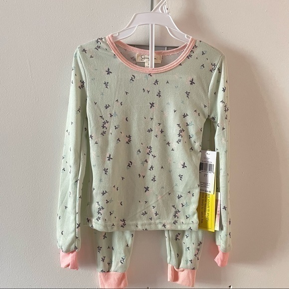 New Toddler Girls Pajama Set  Size 2T - Picture 3 of 13